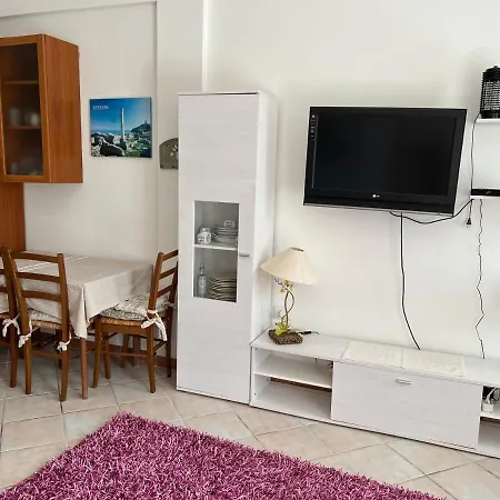 Santa Margherita Di Apartment